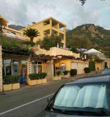 Bmv Room For 2-3 Persons Sveti Stefan Ngoại thất bức ảnh